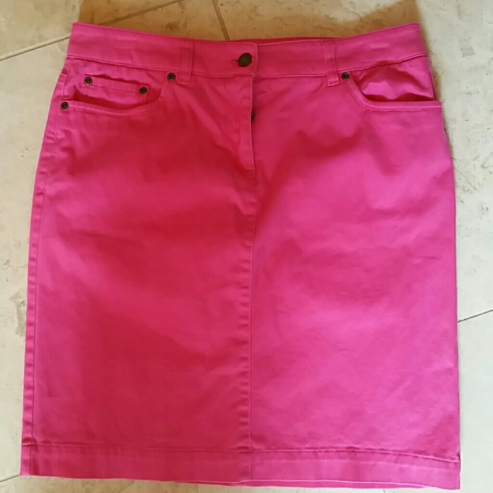 Jones New York pink skirt